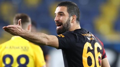 Arda Turan: Marcao'nun eline değince penaltı,  Kadıköy'de değil!