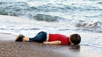 Aylan bebeğin babasından Papa'ya sosyal medyayı ayağa kaldıran hediye!