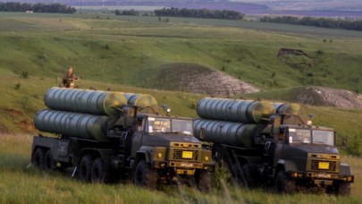 Azerbaycan Ermeni S-300 sistemini yemleme taktiğiyle imha etti