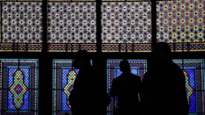 Azerbaycan'ın Dünya Kültür Mirası Listesi'ndeki Şeki Han Sarayı turist akınına uğruyor