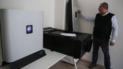 Bursa'da bir firma Kovid-19'u yok eden hava sterilizasyon cihazı üretti