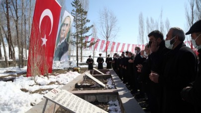 Erzurum'daki Alaca şehitleri 103. yılında törenle anıldı