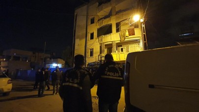 Evlenmelerine izin verilmeyen iki genç el ele tutuşup 4'üncü kattan atladı