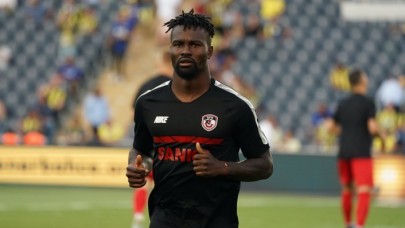 Gaziantepspor'dan büyük ayıp: Oğlunu kaybeden ünlü futbolcunun cenazesine kulüpten kimse katılmadı!