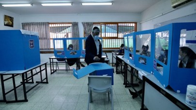 İsrail’deki seçim sandığından yine belirsizlik çıktı