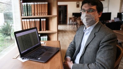 İsviçreli kitap kurdu,  10 yıldır Süleymaniye'de el yazmalarını inceliyor