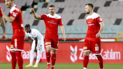 Kupada Alanyaspor'u yenen Antalyaspor finalde: Beşiktaş'a rakip oldu