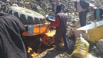Devrilen traktörün altında kalan Azime Bozkurt öldü