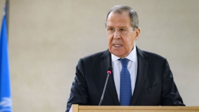 Lavrov: Dolar kullanmaktan vazgeçmeliyiz