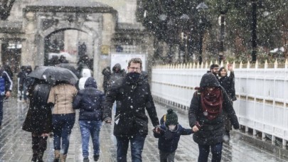 Meteoroloji gününü de bildirdi: İstanbul'a mart karı yağacak!