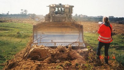 Rachel Corrie: Zulüm bizdense ben bizden değilim