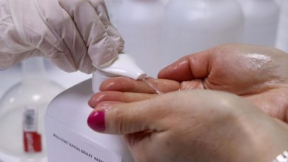 Sahte dezenfektana dikkat! Hastanelere kadar girdi