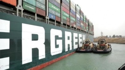 Süveyş Kanalı'nı tıkayan Ever Given'ın sahibi Japon şirketten özür