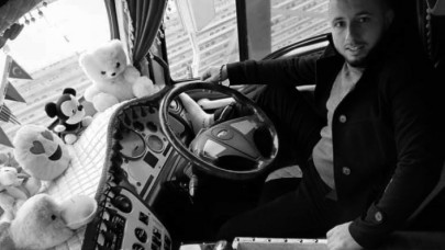 Uşak'ta arı kovanına bakarken düştü: Süleyman Esendemir öldü