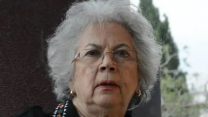 Usta sanatçı Ayla Karaca hayatını kaybetti