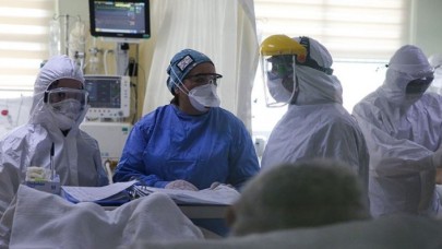 Yüksek ateş,  tansiyon düşüklüğü,  halsizlik ve ishal: Gizemli hastalık koronavirüs geçiren yetişkinlerde de ortaya çıktı!