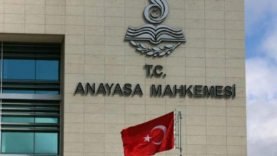 Anayasa Mahkemesi'nden 3 siyasi parti hakkında suç duyurusu
