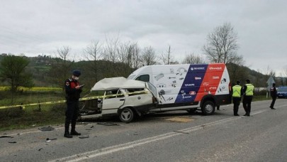 Bartın'da kaza: Avni Demirel öldü,  Seçkin Karduz yaralandı