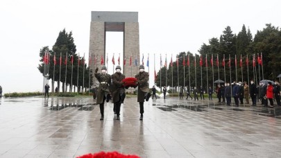 Çanakkale Kara Savaşlarının 106. yıl dönümünde şehitler anıldı