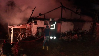 Çorum'da yanan evin sahibi Sadık Gezer öldü