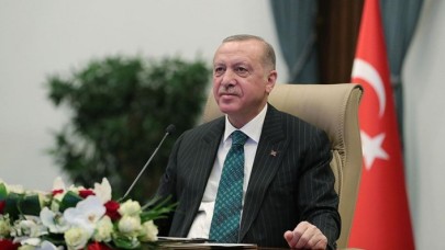 Cumhurbaşkanı Erdoğan Avrupa Şampiyonu milli haltercileri tebrik etti