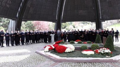 8. Cumhurbaşkanı Turgut Özal,  vefatının 28. yılında kabri başında anıldı