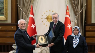 Cumhurbaşkanı Erdoğan,  şehit Savcı Kiraz'ın anne ve babasını kabul etti