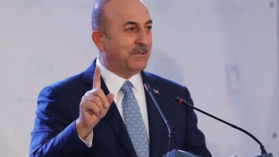 Çavuşoğlu emekli amirallerin açıklamasını değerlendirdi: Bu bir muhtıra niteliğinde bir bildiridir