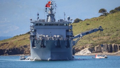 Ege'de denize düşen eğitim uçağının enkazı çıkarıldı