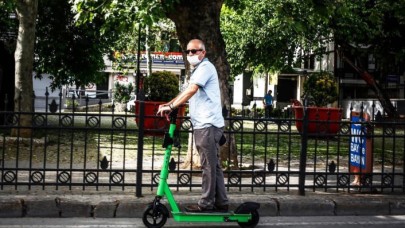 Elektrikli scooterlarda yeni dönem: Artık herkes binemeyecek!