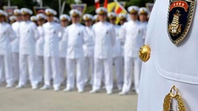 Emekli amiraller için 4 gün daha gözaltı kararı