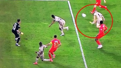 Fener maçındaki pozisyonla ilgili bomba yorum: Pelkas'ın banka hesapları incelensin