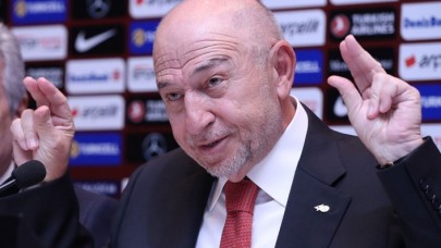 Fenerbahçe'nin santrforu Nihat Özdemir!