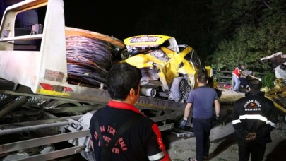 Hatay'da vinç kazası: Mehmet Sultanoğlu,  Özcan İnal,  Zülfikar Göçmen,  Eda Demirel öldü
