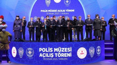 İçişleri Bakanı Soylu,  Türk Polis Teşkilatının ilk müzesinin açılışını yaptı