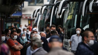 İstanbul'dan kaçış! Sitem kilitlendi,  otobüs bileti kalmadı