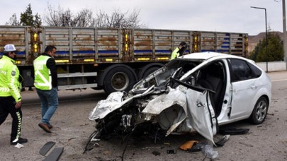 Kırıkkale'de feci kaza: Ali Bozdaş ve polis Zakir Karaca ağır yaralı