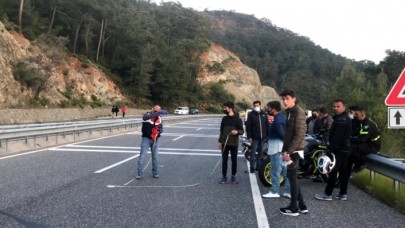 Kontrolden çıkan motorsiklet iki arkadaşın sonu oldu: Onur Özmen ve Yusuf Özden öldü!