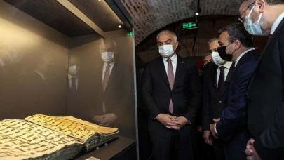 Kültür ve Turizm Bakanı Ersoy 'İnanç ve Sanat' sergisinin açılışına katıldı