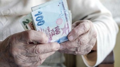 Milyonlarca emekli heyecanla bekliyor! İkramiyelere yapılacak zam oranı ne kadar olacak?