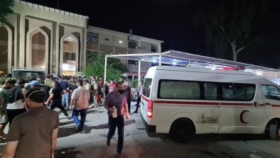 Pandemi hastanesinde çıkan yangında 82 kişi hayatını kaybetti