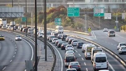 'Tam kapanma' öncesi İstanbul'dan kaçış trafiği