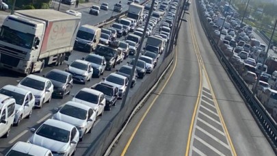 Tam kapanmanın ilk gününde trafik aldı başını gitti: Herkes şaşkına döndü!