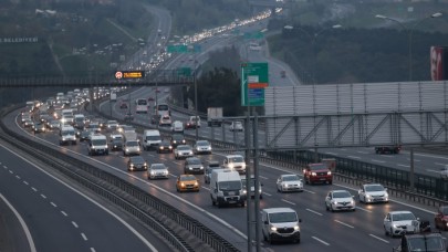 'Tam kapanma'ya saatler kala işte İstanbul'dan manzara!