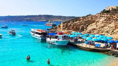 Turizm için atağa geçildi: Turistlere para verilecek!