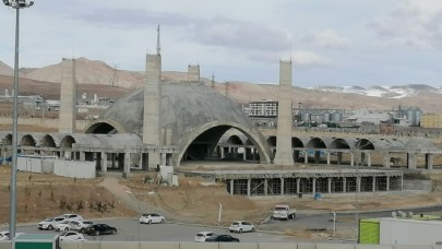 Van'da yapımı yarım kalan Tıbbiye Cami ve Külliyesi için destek bekleniyor