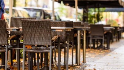 Yeme-içme yerleri,  ramazanda açık veya kapalı alanlarında masada müşteri kabul edemeyecek