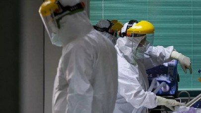 Yoğun bakımdaki akademisyen Eylem Apaydın yaşam savaşını kaybetti