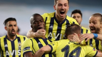 Zirve takibinde Fenerbahçe Gaziantep karşısında 3 puanı 3 golle aldı
