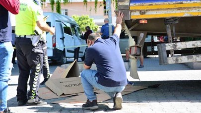 Adana'da bisikletiyle tırın altında kalan 12 yaşındaki Enes Akbulut öldü